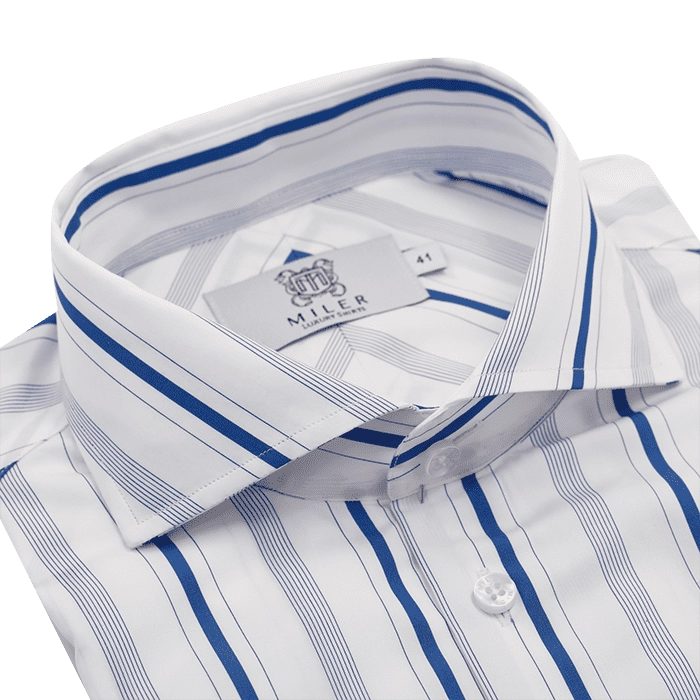 Biała koszula męska w niebieskie prążki