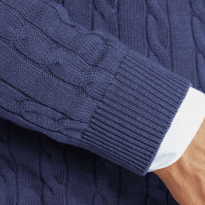 Granatowy męski sweter warkoczowy