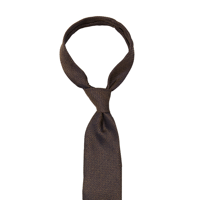 Jedwabno-lniany brązowy krawat z granatowymi refleksami