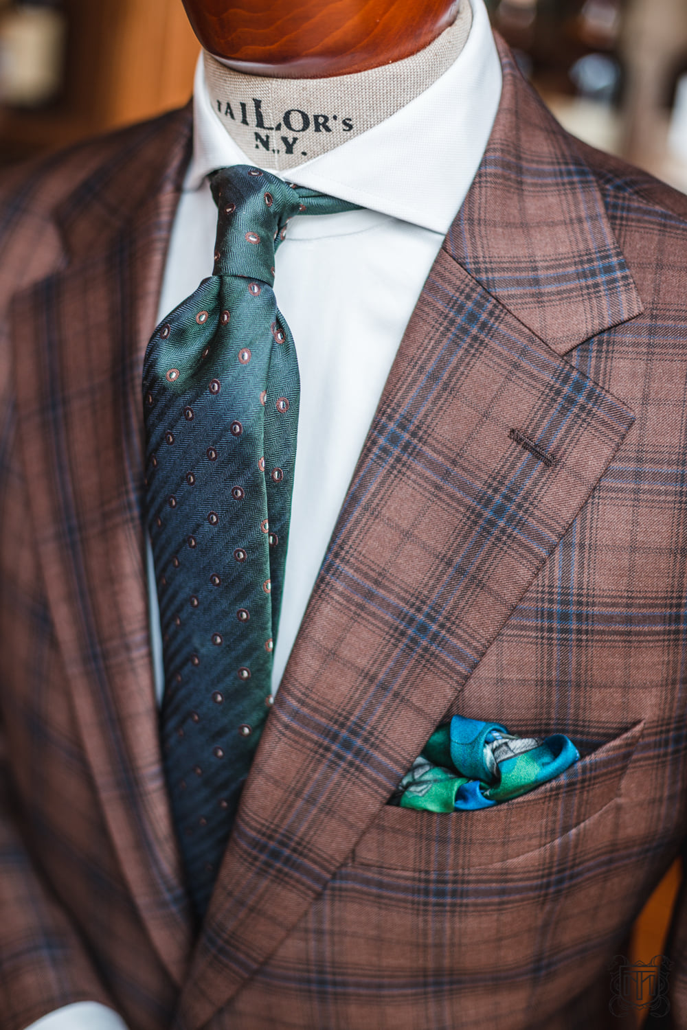 Single-breasted suit