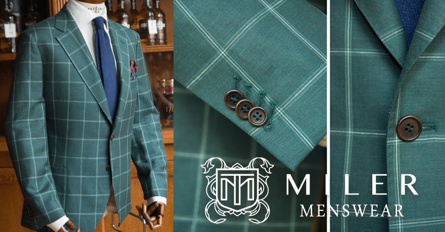 Green jacket with a beige windowpane check